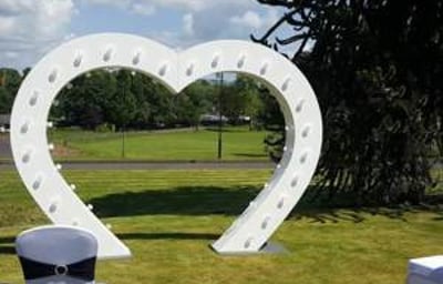 Outdoor Ceremony Backdrop-Alter