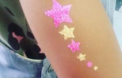 Stars glitter tattoo