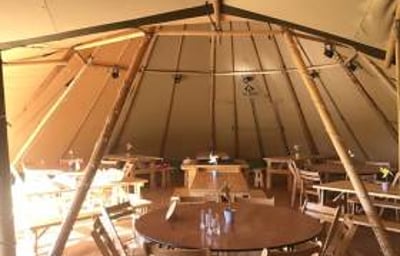 5'6 Round Trestle Table 