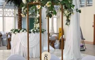 gold metal centrepiece