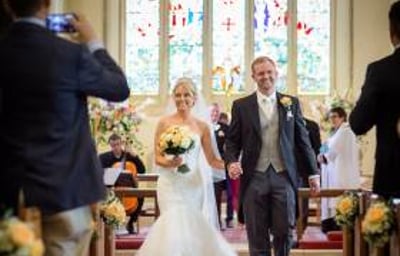 Surrey_Wedding_Photographers-17