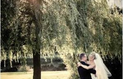 Surrey_Wedding_Photographers-22