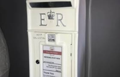 king of the castles glos post box