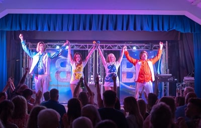 ABBA tribute band (1)