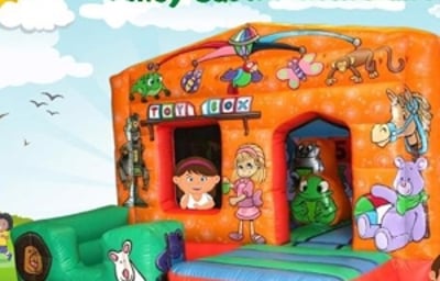 Toy Box Bouncy Castle with Ball Pool