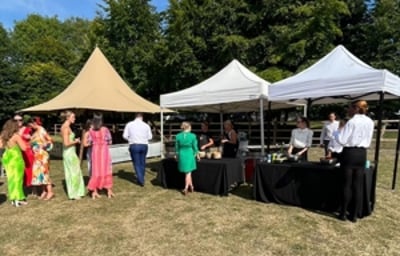 TT Catering | Wedding waiter / waitressing staff