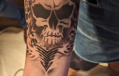 Airbrush Tattoo Skull