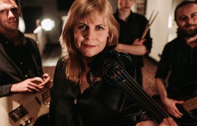 Rock Ceilidh band Devoncove Hotel