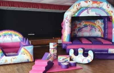 Girl's unicorn party package