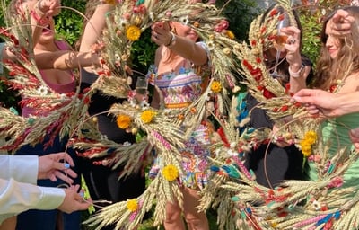 Norwich 11:5 Dried Floral Wreath Wrokshop The Crafty Hen.jpeg