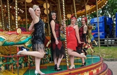 Chicas Locas Burlesque Charleston Flappers