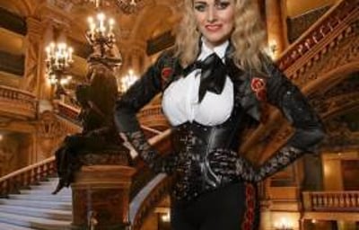 _DSC_00000192staircase