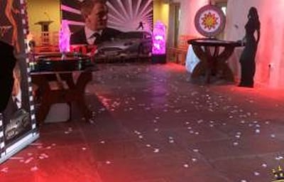 James Bond Casino Royale Package