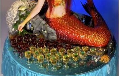 One of many living table themes