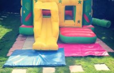 16x14 Party Square With Slide and Roof