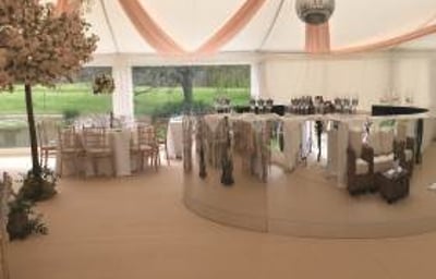 devoted deluxe image1 (1)