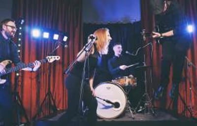 the_electrics_wedding_band3