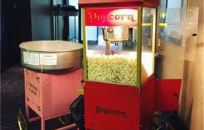 Popcorn and Candy Floss 2