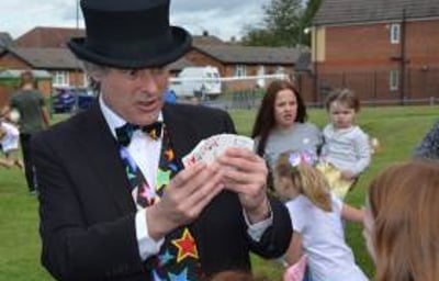 17d Festival Strolling Magic