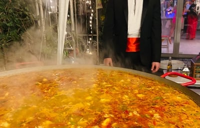 Paella party catering Spanish tapas