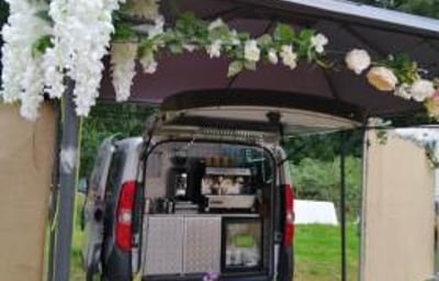 Coffee van with decor 1