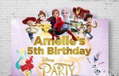 coollookparty_amelie_standee