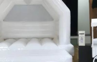 king of the castles glos wedding package