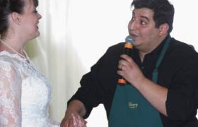 Sing Out Waitresses & Waiters Surprise Singing Show - photo 9