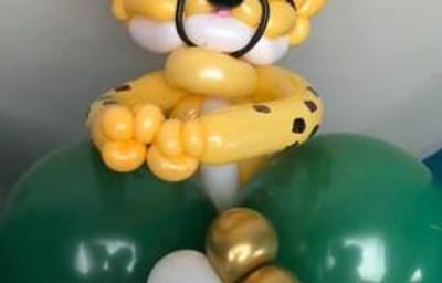 This leopard was a delight to sculpt with balloons