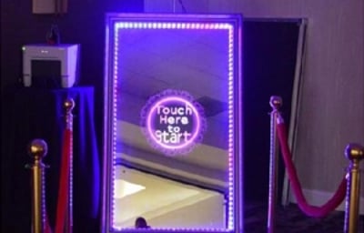 65-Inch-Magic-Mirror-Photo-Booth-Wedding-Photo-Booth-Self-Mirror-Machine