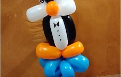 Penguin candy cup
