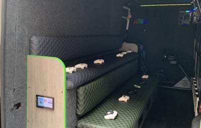 Gaming Van inside2