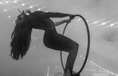 Lollipop Lyra performers