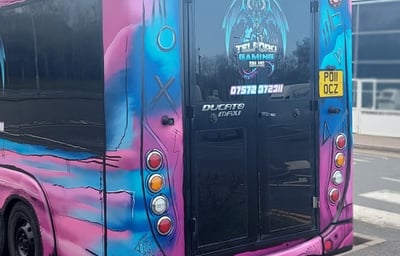 Picsart_23-04-19_18-15-49-693