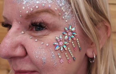 Festival gems with glitter