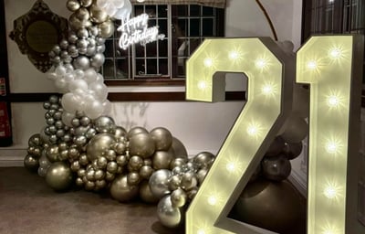 21st balloon hoop with light up 21