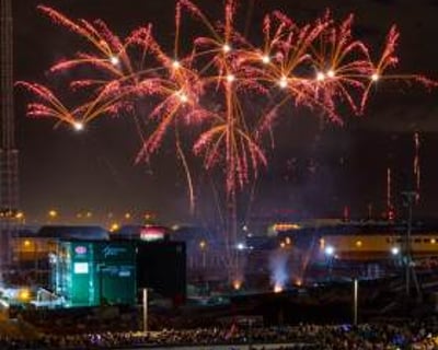 Bonfire Night displays