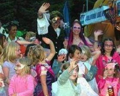 Children with Felicity Fairy at 3 Wishes Festival