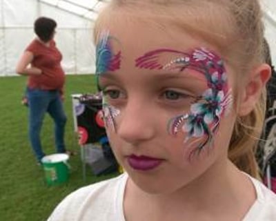 rainbowfacesltdfacepainting2