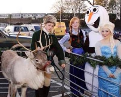 Elsa, Anna, Olaf, Sven and Elf!