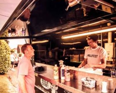 Millfest-loz-serving-copy-678x1024