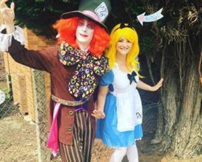Mad hatter and alice
