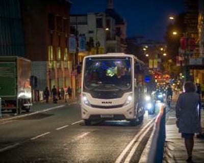 exec coach exterior 2