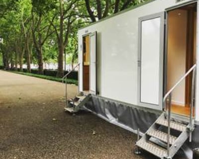 Luxury 3plus1 - Ladies toilets (4)