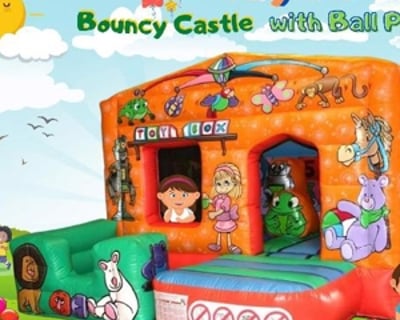 Toy Box Bouncy Castle with Ball Pool