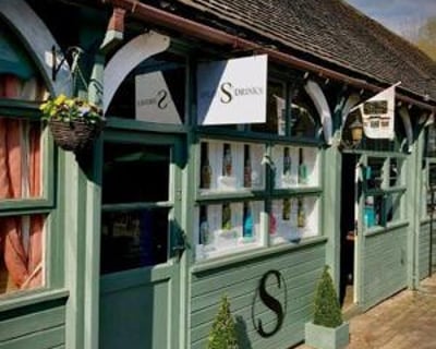 Shop at Middleton Hall Courtyard