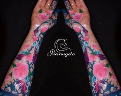 Sleeve Painting Roses, Glitter . Lace and Diamante 