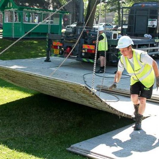 Fencing & Crowd Control
