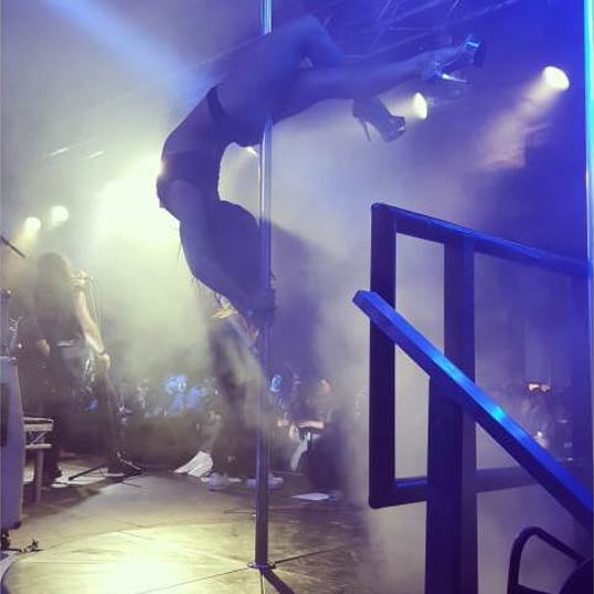 Pole Dancer