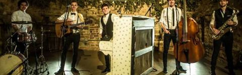 Wedding Bands in Queensferry